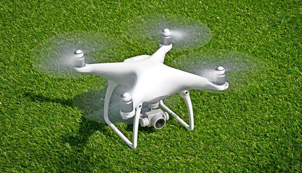 Drone Comparison (DJI, Parrot, and Yuneec)