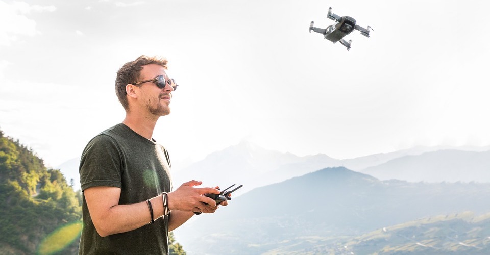 DJI Mavic Air and Mini vs. Parrot Anafi vs. Yuneec Mantis Q: Which One Should You Get?