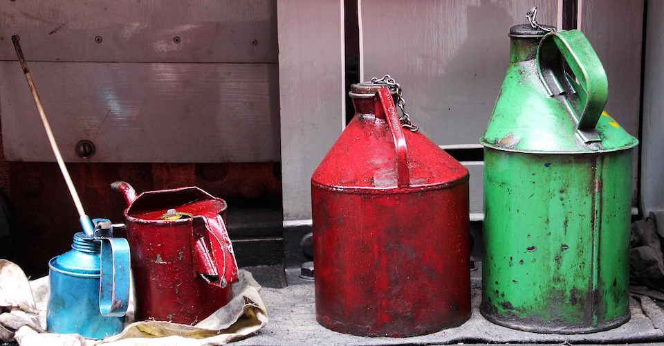 How to Choose Lubricants for Plastics