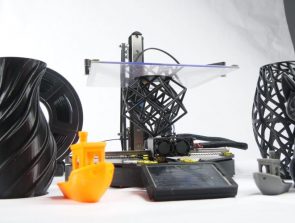 The Positron V3 – A 3D Printer That Fits Inside A Spool Box