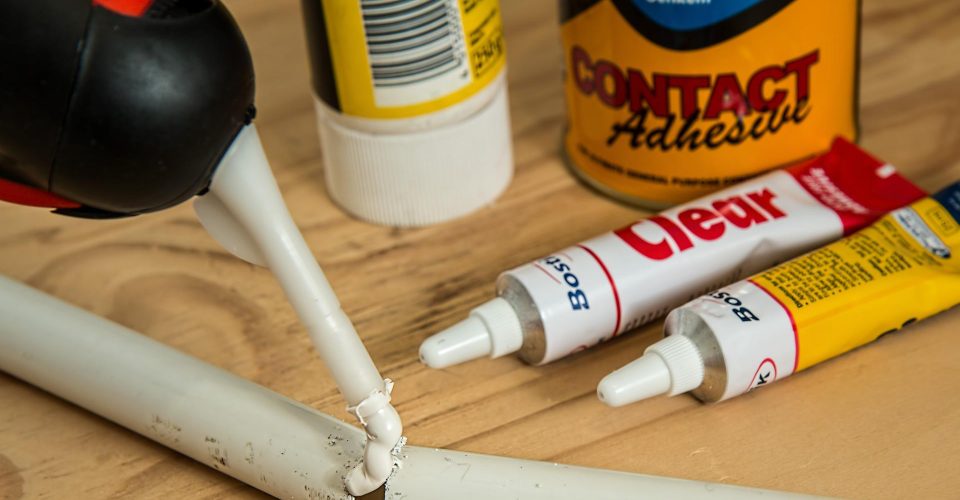 What is the Best Glue to Use for 3D Printing?
