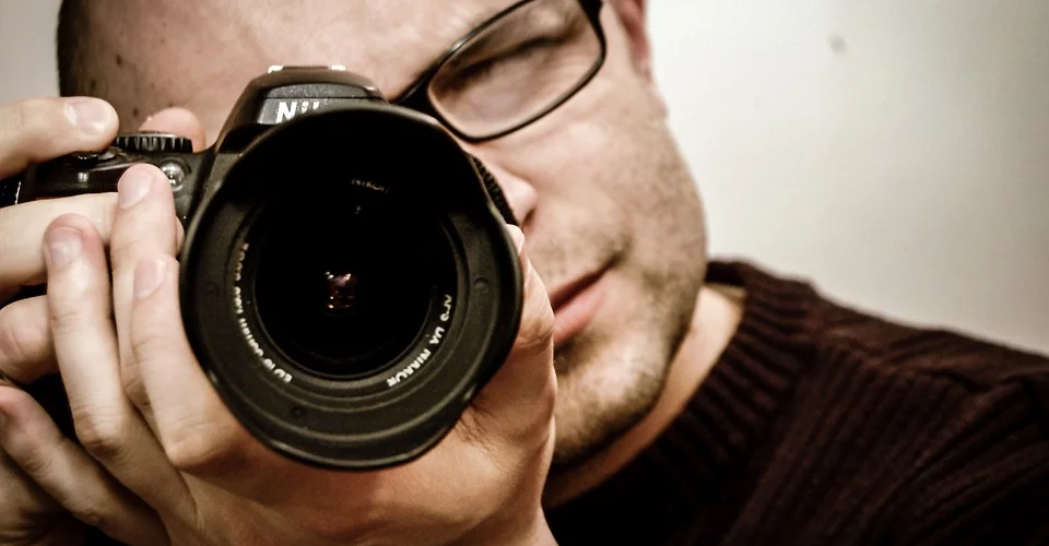 8 Best APS-C Cameras
