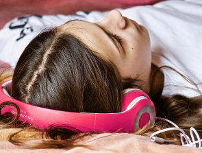 Beats Solo Pro vs Bose QC 35 vs Bose 700 vs Sony WH-1000XM3