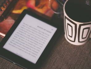 Comparison of E-Readers: The Best Device for Digital Book Lovers