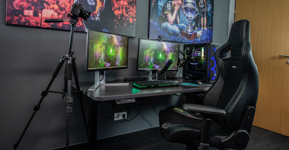 How to Make Money from Streaming