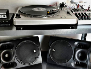 What is a phono preamp